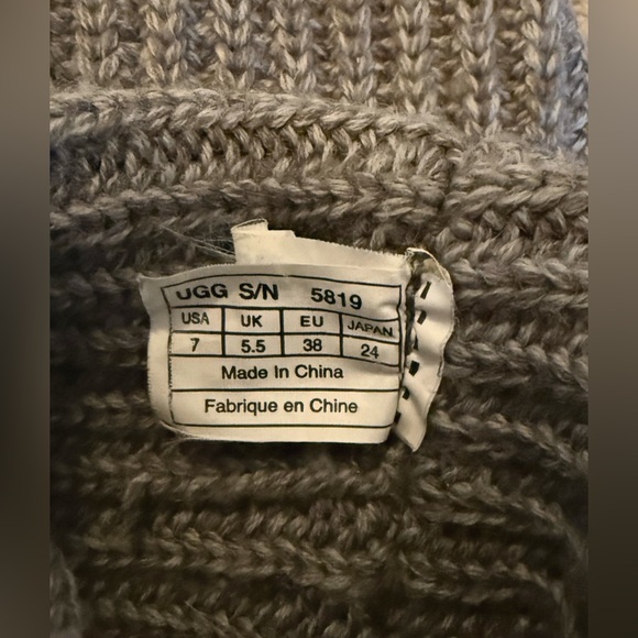 UGG Cardy Gray Knit Button Boots - Picture 7 of 7